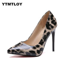 Cargar imagen en el visor de la galería, HOT Plus Size 34-44 Shadow Women Shoes Pointed Toe Pumps Patent Leather Dress High Heels Boat Wedding Zapatos Mujer Leopard 10CM