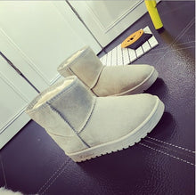 Cargar imagen en el visor de la galería, Snow Boots Woman 2019 Winter Women Ankle Boot Korean Fashion Plus Size Non-slip Flat Booties Keep Warm Ladies Shoes Botas mujer