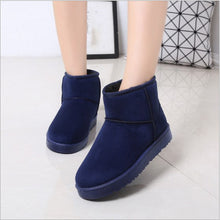 Cargar imagen en el visor de la galería, Snow Boots Woman 2019 Winter Women Ankle Boot Korean Fashion Plus Size Non-slip Flat Booties Keep Warm Ladies Shoes Botas mujer