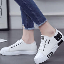 Cargar imagen en el visor de la galería, Women Flat Cartoon Canvas Shoes 2018 New Summer White Lace Up Student Board Shoes Ladies Casual Shoes Female Sneakers