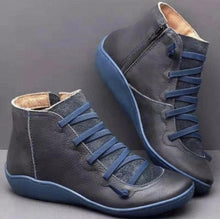 Cargar imagen en el visor de la galería, New Autumn Winter Retro Punk Women Boots Fashion Genuine Leather Ankle Boots Zapatos De Mujer Wram Botas Mujer