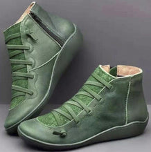 Cargar imagen en el visor de la galería, New Autumn Winter Retro Punk Women Boots Fashion Genuine Leather Ankle Boots Zapatos De Mujer Wram Botas Mujer