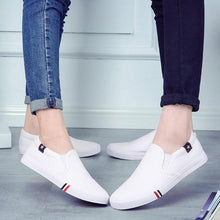 Cargar imagen en el visor de la galería, Size 35-44 Unisex Summer Men Women Vulcanize Canvas Shoes Breathable Trainers Casual Shoes White Canvas Platform Shoes Sneakers
