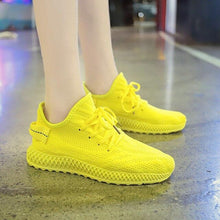 Cargar imagen en el visor de la galería, Fashion Sneakers Women Platform Sneakers Casual Shoes Women 2019 Flying Breathable Mesh Women Sneakers Yellow Red Basket Femme