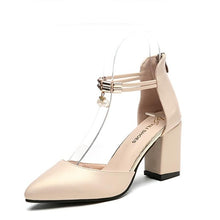Cargar imagen en el visor de la galería, HOT Dress Shoes High Heels Boat Shoes Wedding Shoes tenis feminino  Summer Women Shoes Pointed Toe Pumps Side with Pearl 7.5CM