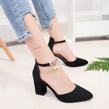 Cargar imagen en el visor de la galería, HOT Dress Shoes High Heels Boat Shoes Wedding Shoes tenis feminino  Summer Women Shoes Pointed Toe Pumps Side with Pearl 7.5CM