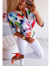 Cargar imagen en el visor de la galería, Summer Women 3/4 Sleeve Floral Loose Blouses Tops Woman Female Shirt OL Ladies Casual Button Blouse Streetwear 2019 New Arrival