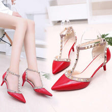 Cargar imagen en el visor de la galería, Pumps 2019 Women's Shoes Summer Fashion Female Sandals Rivet Metal Decoration Pu Leather Style Women High Heels Zapatos De Mujer