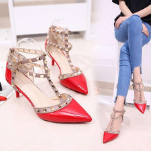 Cargar imagen en el visor de la galería, Pumps 2019 Women's Shoes Summer Fashion Female Sandals Rivet Metal Decoration Pu Leather Style Women High Heels Zapatos De Mujer