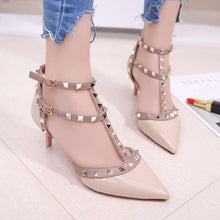 Cargar imagen en el visor de la galería, Pumps 2019 Women's Shoes Summer Fashion Female Sandals Rivet Metal Decoration Pu Leather Style Women High Heels Zapatos De Mujer