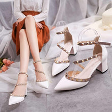 Cargar imagen en el visor de la galería, Pumps 2019 Women's Shoes Summer Fashion Female Sandals Rivet Metal Decoration Pu Leather Style Women High Heels Zapatos De Mujer